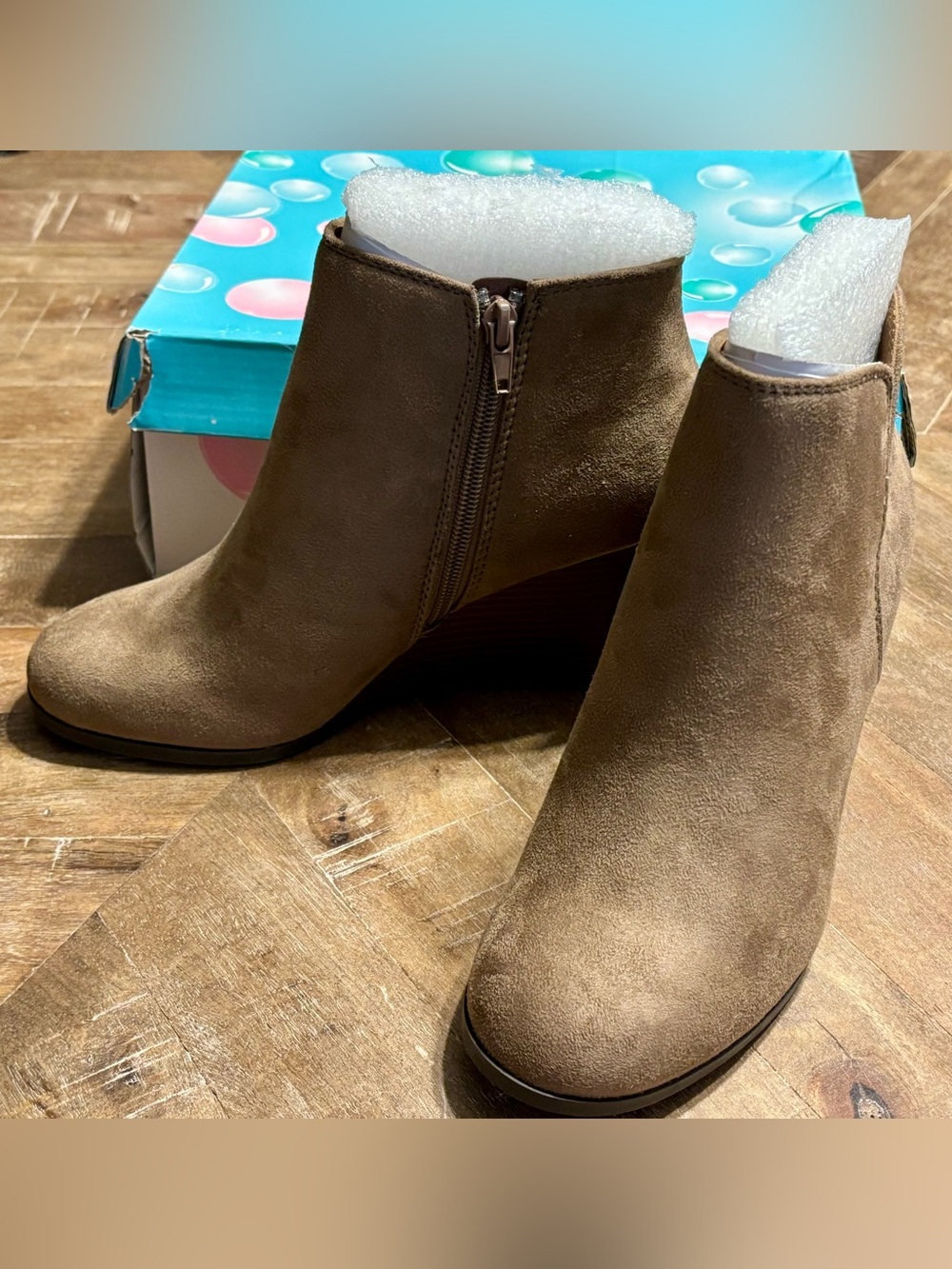 NEW IN BOX by Soda - Brown/Taupe Wedge Ankle Booties with Side Zipper - Picture 8 of 16